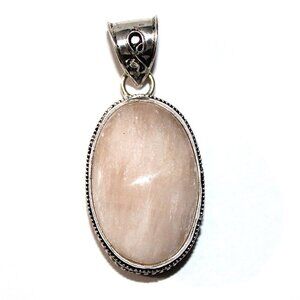 Sterling Silver Cream Stone Bohemian Pendant 16 Grams
